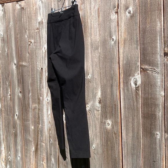 Signature Slimming Petite by Christopher & Banks cropped black pants size 6P - Picture 14 of 16